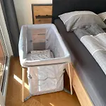 100 Qm Penthouse, Self-check-in, 2 Parkplaetze Apartamento *