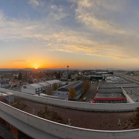 100 Qm Penthouse, Self-check-in, 2 Parkplaetze * Грац