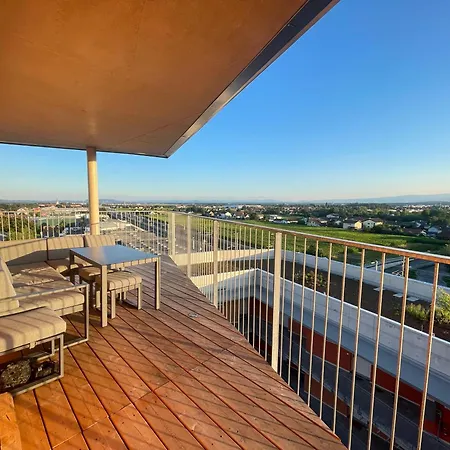 Apartamento 100 Qm Penthouse, Self-check-in, 2 Parkplaetze