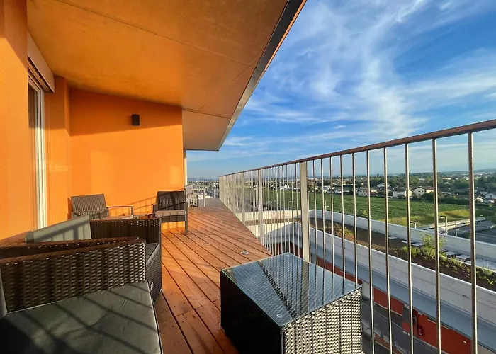 شقة 100 Qm Penthouse, Self-check-in, 2 Parkplaetze غراتس