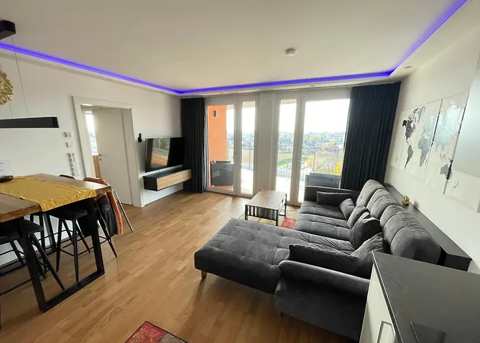 Apartment 100 Qm Penthouse, Self-check-in, 2 Parkplätze *